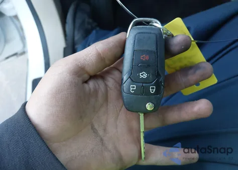 2013 Ford Fusion Hybrid Se z USA, uszkodzony, nr VIN 3FA6P0LU1DR271116